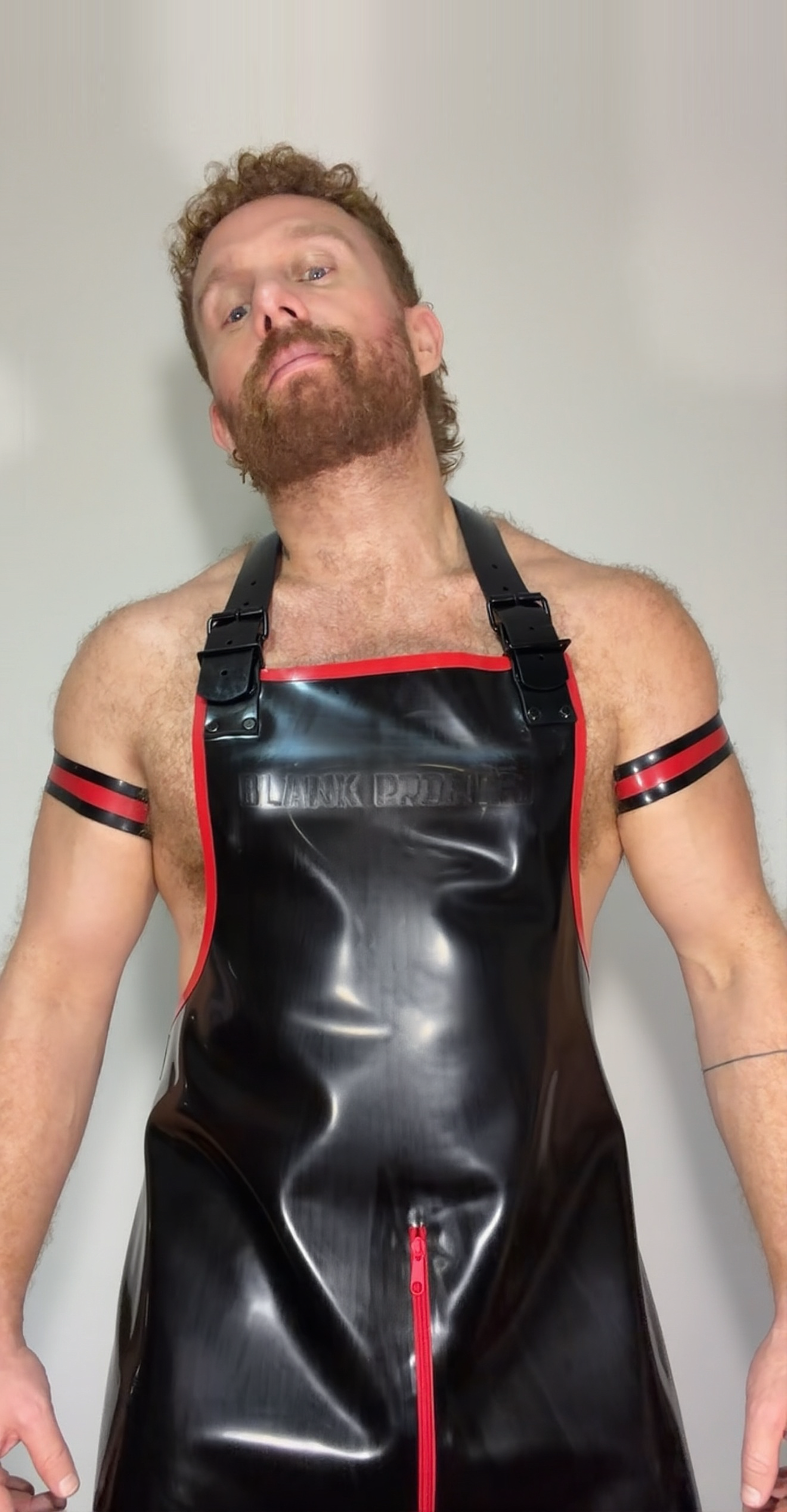 BP-01 / Latex Apron